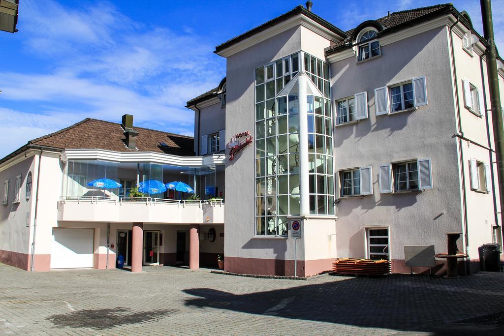 Schweizerhof Hotel Mels Exterior photo